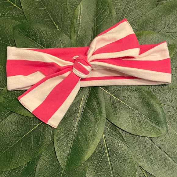 🌻3/$15 Girls Ruffle Butts cotton headband - Picture 1 of 9
